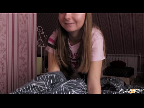 ❤️ Blondie suckelt hir BFF's déif a kritt Cum an hirem Mond ❤️ Schéine Porno op lb.onlydesiporn.ru ❤